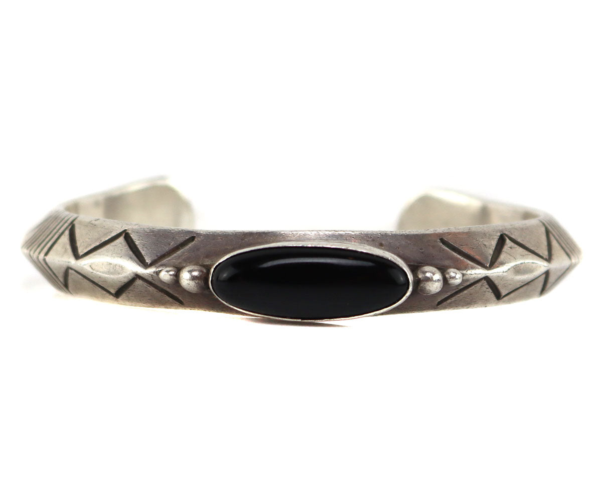 Harvey Mace (b. 1957) - Navajo - Onyx and Sterling Silver Bracelet wit