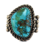 Santo Domingo (Kewa) - Turquoise and Silver Ring c. 1960-70s, size 7.75