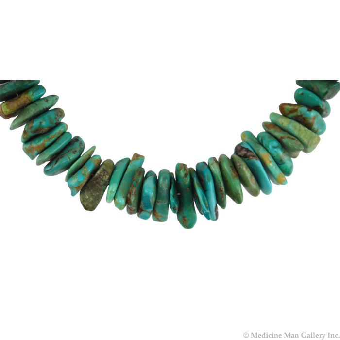 Navajo Turquoise Nugget Necklace c. 1960s, 18" length (J15897-021)