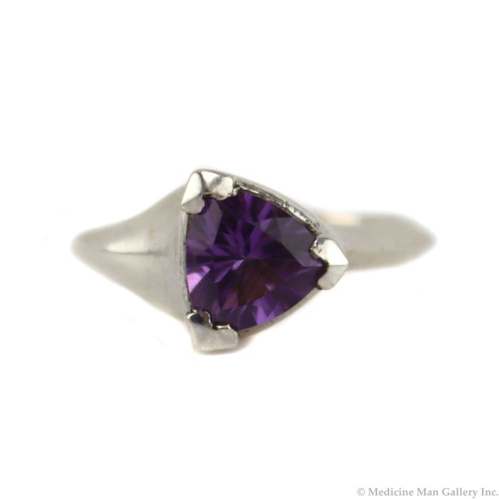Sam Patania - "Brilliant Trillion" Amethyst and Sterling Silver Ring, size 6 (J15965-016)