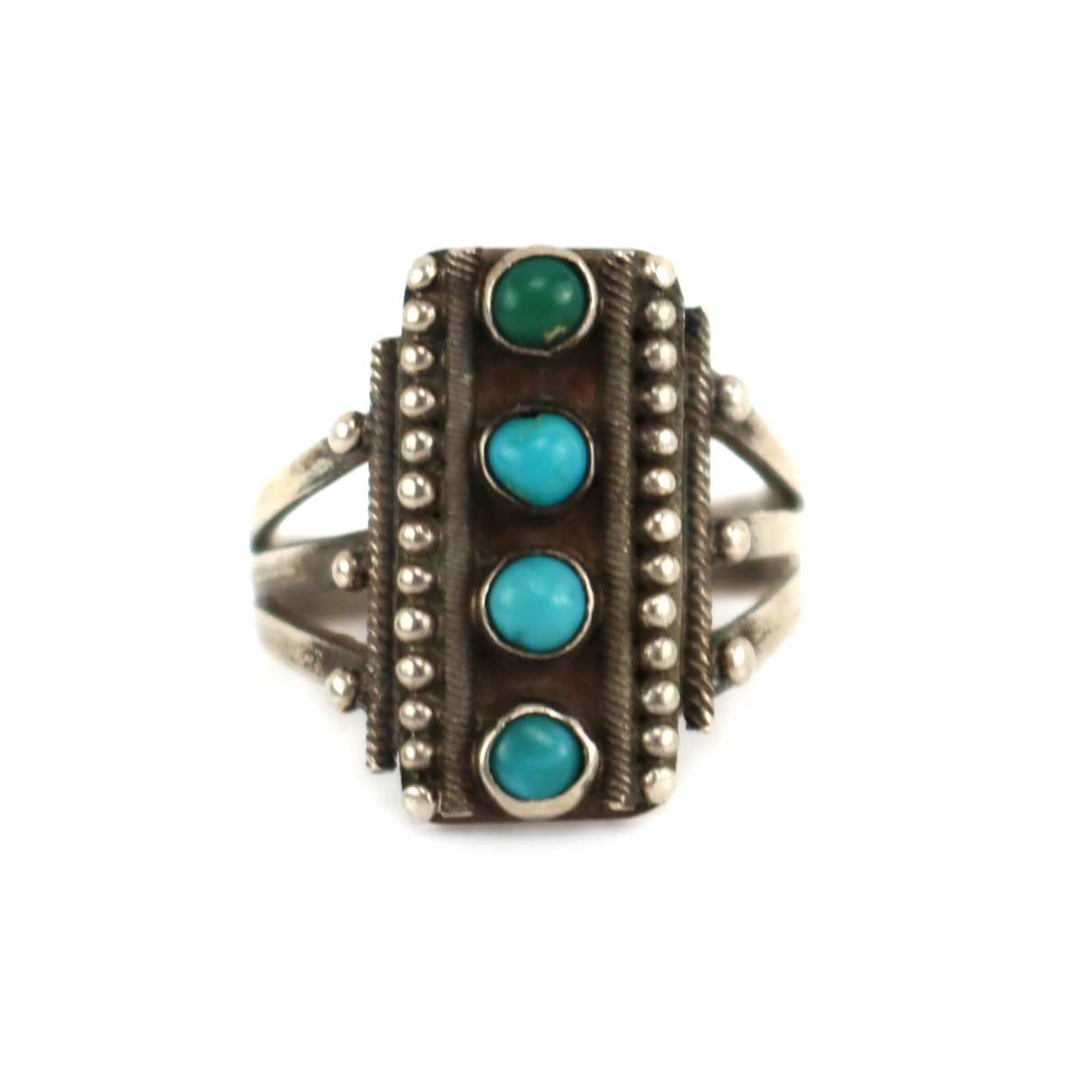 Zuni - Turquoise and Silver Ring c. 1940s, size 6 (J16028-018)