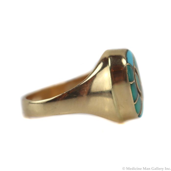 Amy Quandelacy (b. 1953) - Zuni - Turquoise Channel Inlay, 14K Gold, and Silver Ring with Hummingbird Design c. 1980s, size 6 (J15732)