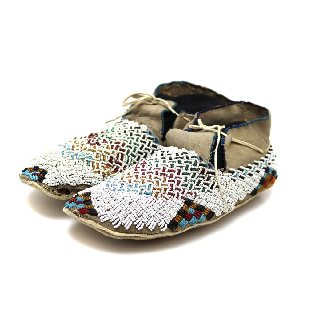 Gros Ventre Leather Beaded Moccasins c. 1890s, 3.25" x 9.5" x 3.5" (DW92323A-0421-002)
