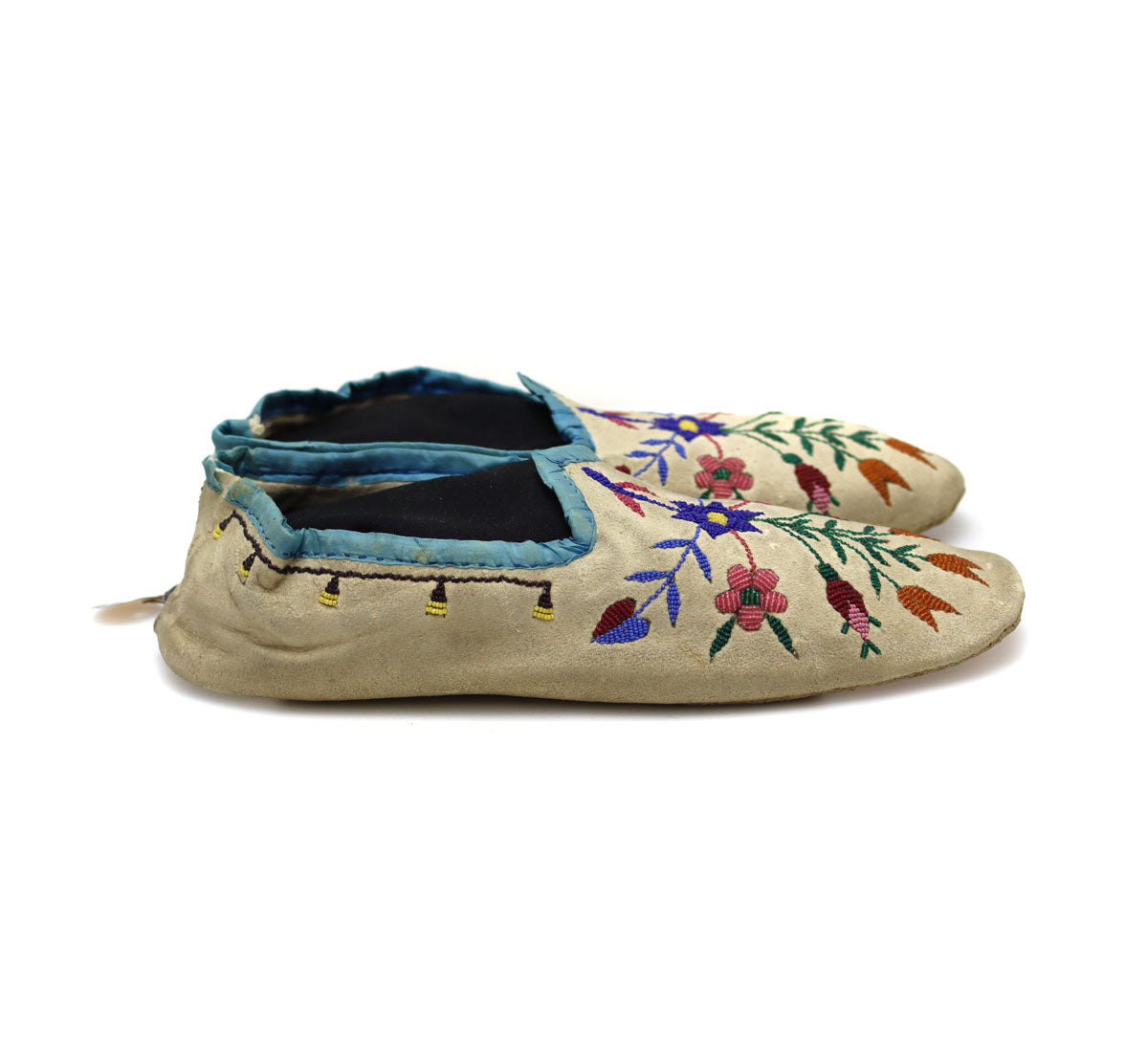Chippewa Leather Beaded Moccasins with Floral Design c. 1880s, 2.25" x 10" x 14" (DW92323A-0421-016) 4
