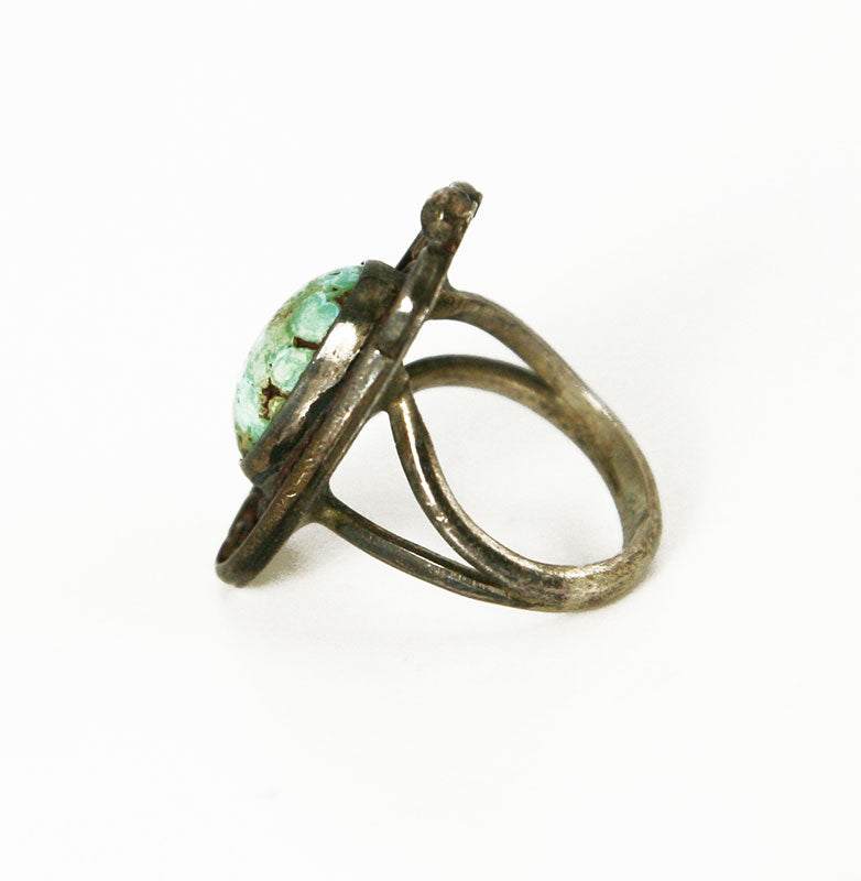 Navajo Turquoise and Silver Ring c. 1970s, size 5.5 (J4966)
