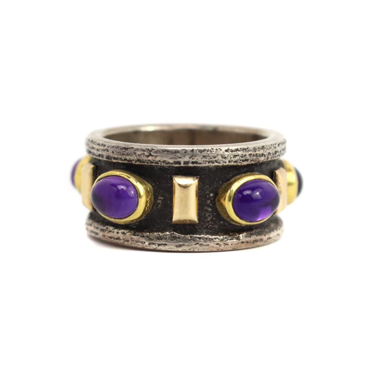 
Frank Patania Jr. - Amethyst and 14K Gold Ring, size 10 (J91699-0123-017)