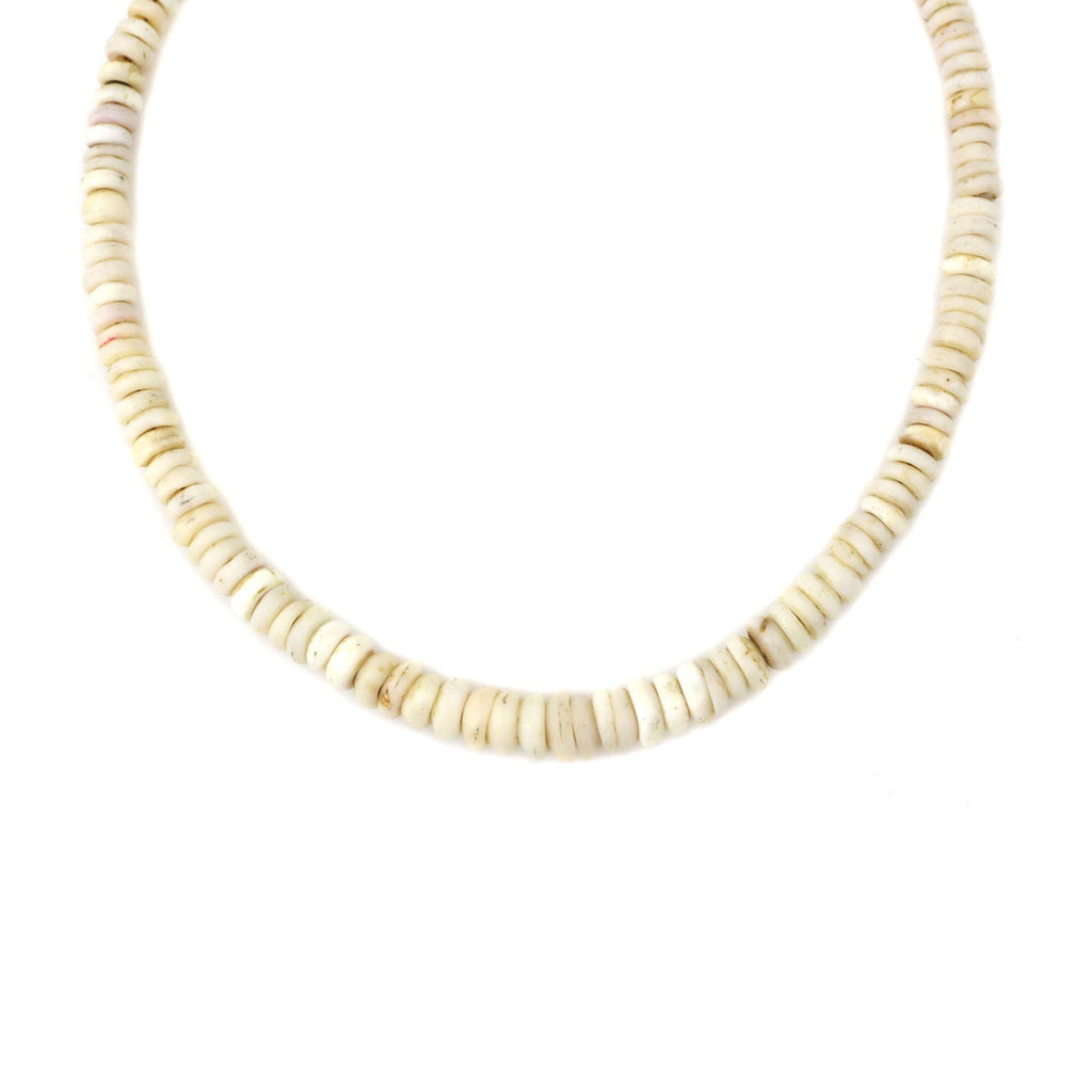 Santo Domingo (Kewa) Beaded Shell Necklace c. 1970s, 14" length (J91993C-0921-020)1
