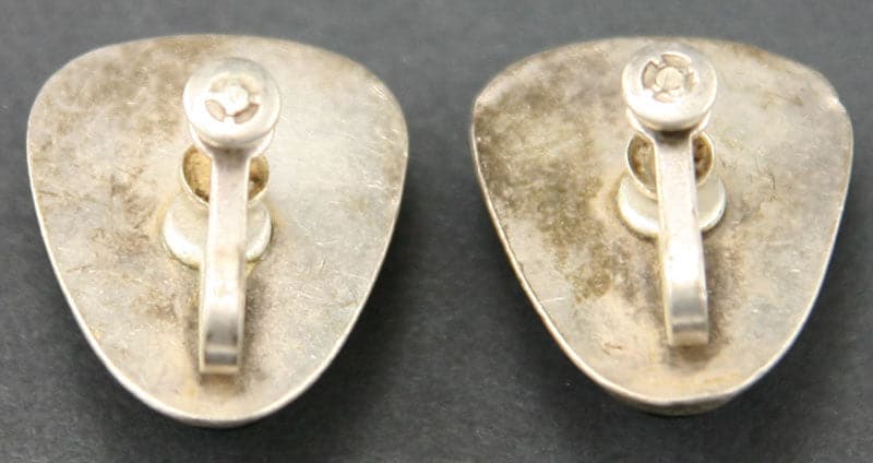 Mexican Onyx and Silver Screwback Earrings, Aztec Face Carving, c. 1940s, 1.125" x 0.875" (J92447-0612-017)